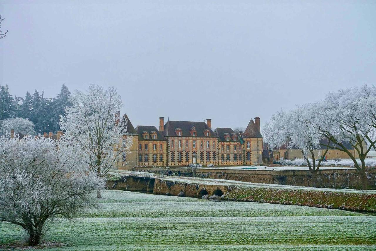 Chateau De La Riviere Pontgouin Eksteriør billede